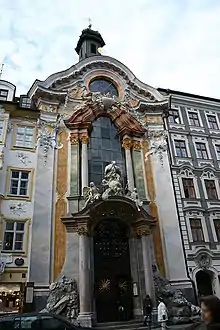 Entrée de l'église Saint-Jean-Népomucène (Asamkirche).
