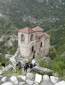 Église médiévale bulgare dans la forteresse d'Assén