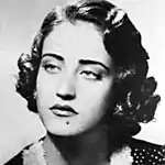 La chanteuse et actrice Asmahan, avant 1944.