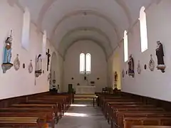 La nef de l'église Saint-Martin des Jumeaux.