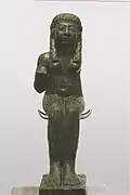 Astarté. Statuette. Bronze phénicien, VIIe siècle. Musée archéologique de Séville