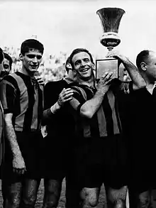 Description de l'image Atalanta BC - 1962-63 Coppa Italia - Angelo Domenghini and Piero Gardoni.jpg.