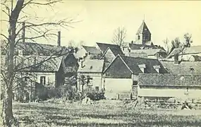 Le village, pendant la Première Guerre mondiale, avant sa destruction (carte postale allemande).