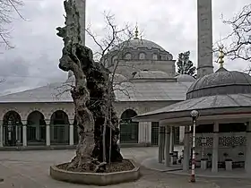 Image illustrative de l’article Mosquée Atik Valide