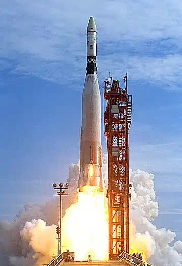 Lancement du véhicule cible pour Gemini 11 le 12 septembre 1966.