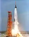 Décollage du lanceur Atlas D avec le chimpanzé Enzo dans sa capsule Mercury