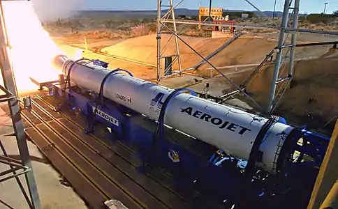 Test statique d'un booster AJ-60B au Air Force Research Laboratory.