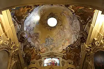 Coupole décorée de fresques par Atanasio Bimbacci de la 2e chapelle à droite.