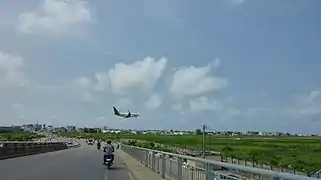 Atterrissage d'un Boeing 737.