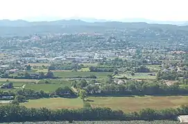 Aubenas, vu depuis les falaises de Jastres