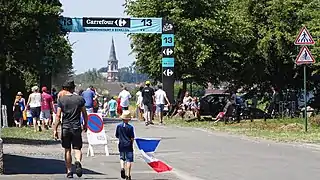 Entrée du secteur pave n°13 du 9éme étape Arras Roubaix