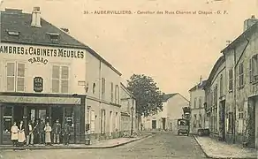 Rue Charron et rue Chapon.