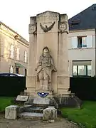 Le monument aux morts.