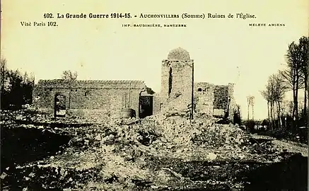Ruines de l'église en 1918.