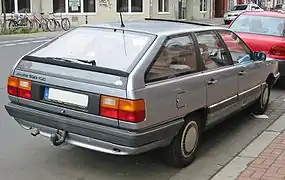 Vue arrière Audi 100 Avant (1983–1988)