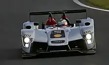 Audi R15 pilotée par Timo Bernhard lors des 24 Heures du Mans 2009.