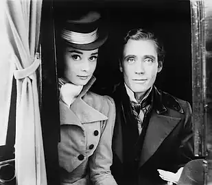 Audrey Hepburn et Mel Ferrer sur le tournage de Guerre et Paix (1956).