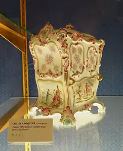 Chaise à porteur (vide poche), Remiremont, musée Charles de Bruyères.