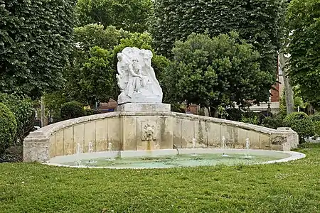 La fontaine Le soir de la vie.