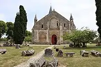 L'église Saint-Pierre-de-la-Tour d'Aulnay.