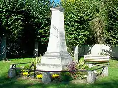 Le monument aux morts.