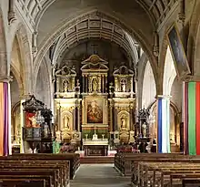 Intérieur de l'église Saint-Gildas.