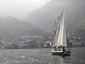 Saint-Gingolph et l'Aurore, barque lémanique.