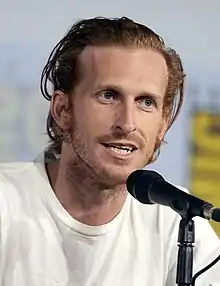 Austin Amelio interprète Dwight