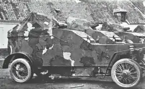 Auto-canon avec camouflage