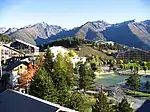 Vue vers la frontière franco-italienne depuis Auron, à l'automne.