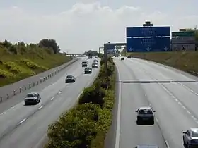 Vue de la tranchée de l’autoroute A10 à proximité de Villebon-sur-Yvette.