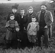 Autoportrait en famille (1895)