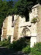 Ruines de la chapelle Saint-Nicolas.
