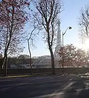 Au niveau de la passerelle Deligny.