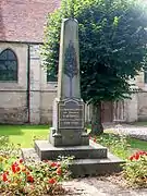 Monument aux morts d'Avernes.