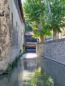 La Sorgue, rue des Teinturiers