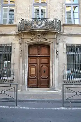 Entrée de l'Hôtel de Rochegude, siège d'Inter Rhône