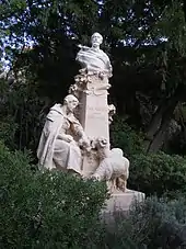 La statue de Paul Vayson, au cœur du Jardin des Doms.