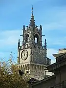 L'horloge et le jacquemart sur la tour de l'Hôtel de Ville