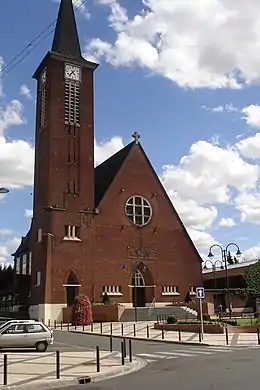 L'église Saint-Denis.