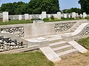 Entrée du cimetière.