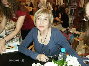 Ayşe Kulin, écrivaine.