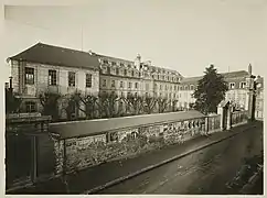 « Archives départementales », 1908-2006.