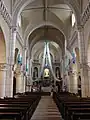 Intérieur de l'église de Bécherel.