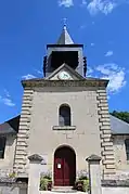 La  façade de l'église.