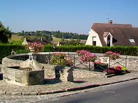 Fontaine-abreuvoir et lave-sabots