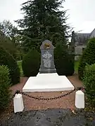 Le monument aux morts.