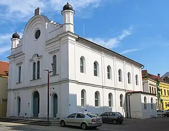 L'ancienne synagogue.