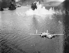 B-25 bombardement en rasé en Nouvelle-Guinée.