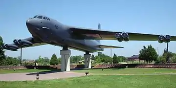 B-52G conservé en exposition statique à la Langley Air Force Base, à Hampton, Virginie.